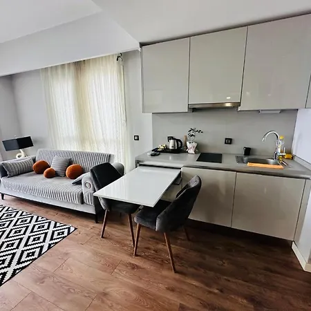 Διαμέρισμα High Floor Lux